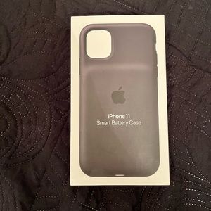 Apple Smart Battery Case.